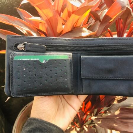 Bi Fold Leather Wallet (Black)