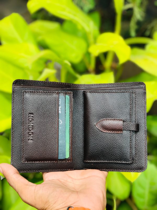 Vertical Bi Fold Wallet(Chocklet)